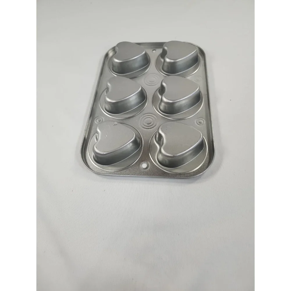The Unbranded Brand aluminum heart